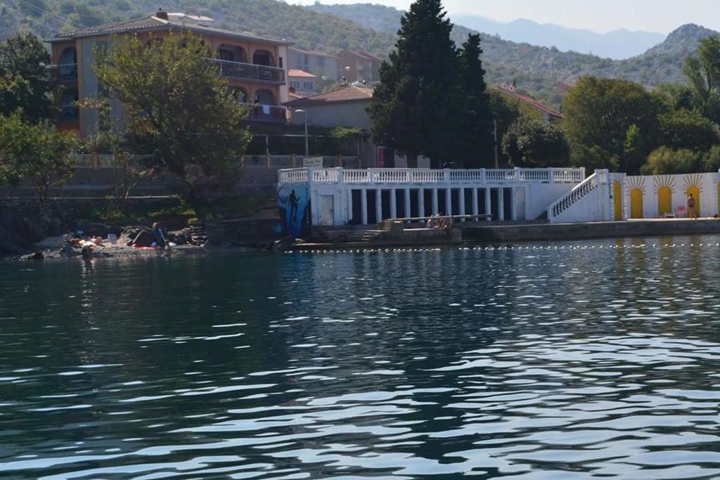 Apartment Dino Sveti Juraj Εξωτερικό φωτογραφία
